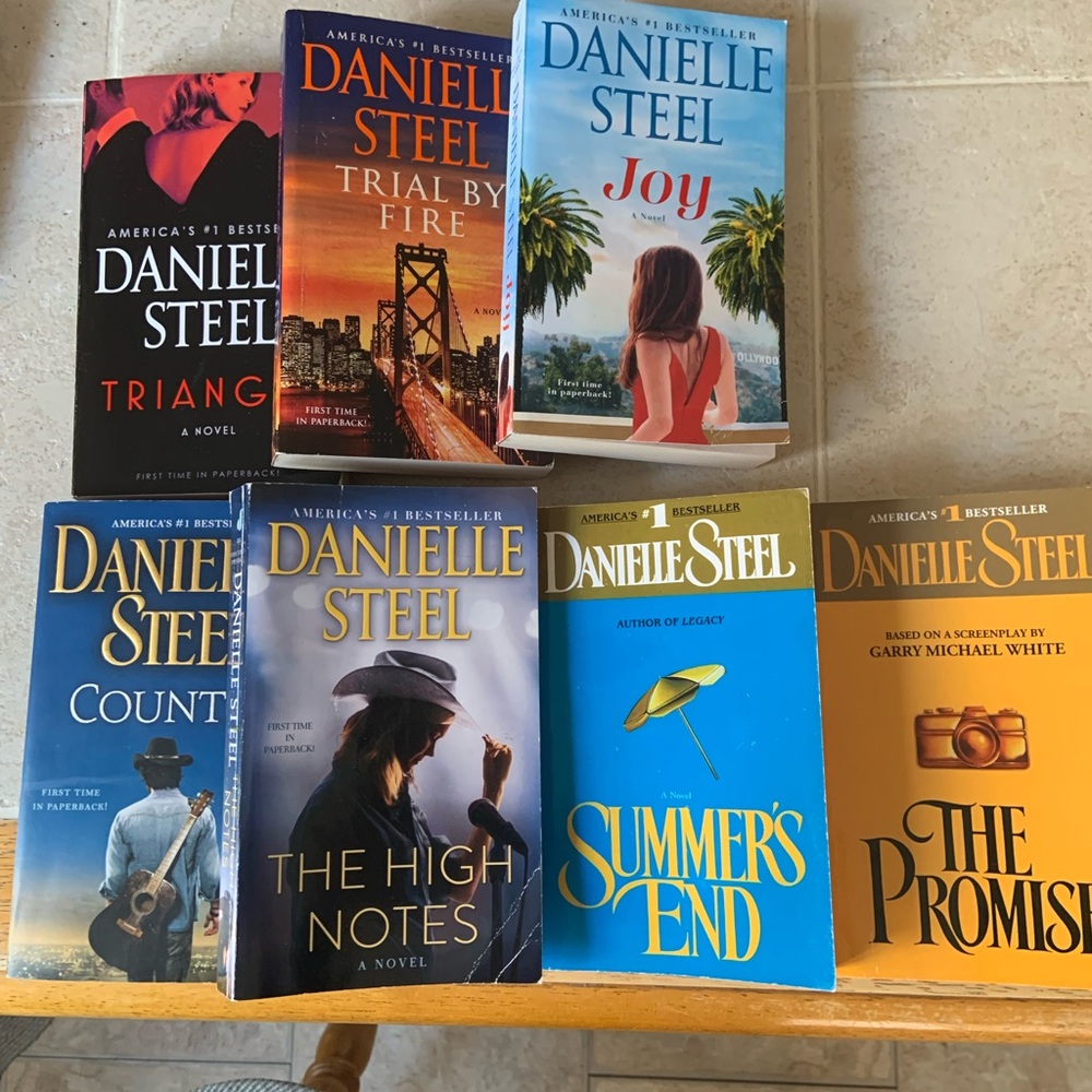 Danielle Steel paper back books